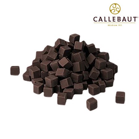 Cubos de chocolate negro Callebaut